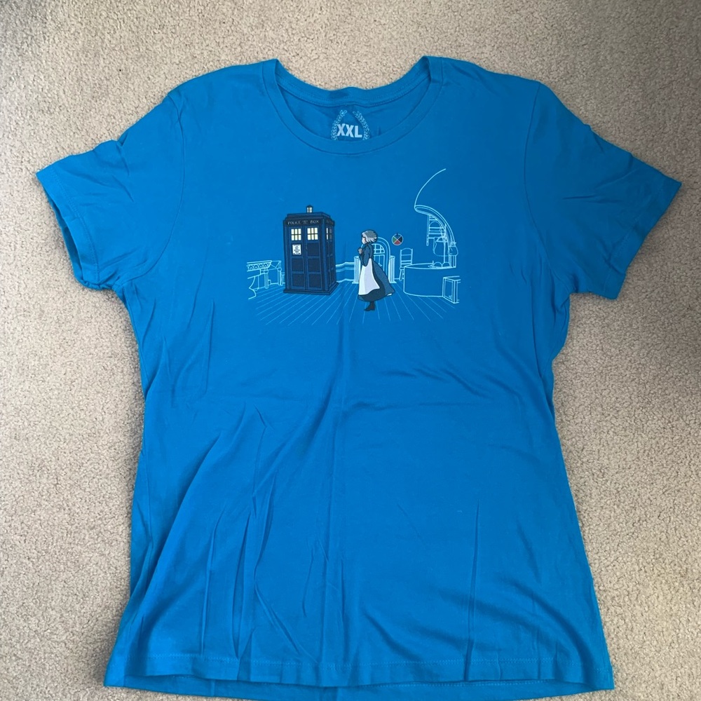 Tee public t-shirt
